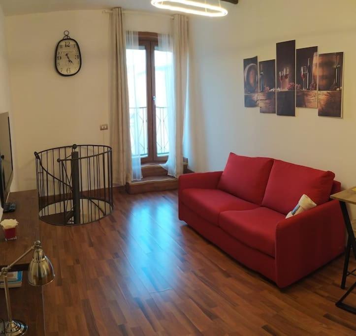 Casa Di Nonno Lägenhet Isernia Exteriör bild