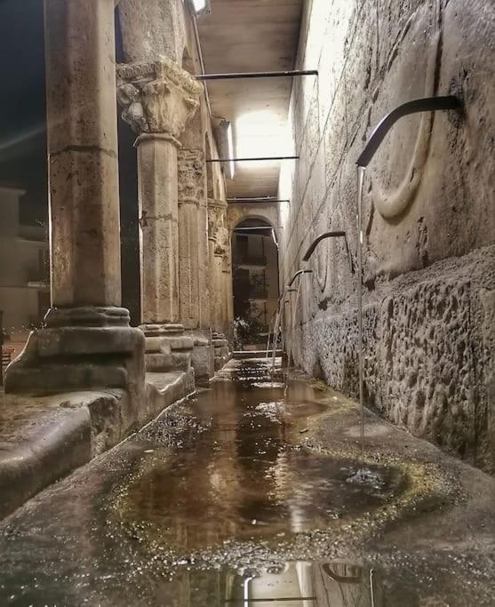 Casa Di Nonno Lägenhet Isernia Exteriör bild